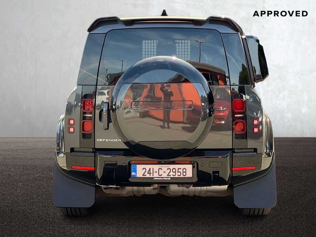 Land Rover Defender DEFENDER 110 3.0 D SE HARD TOP, (Remainder of 5 Year Manufaturer Warranty & Price Excludes VAT)
