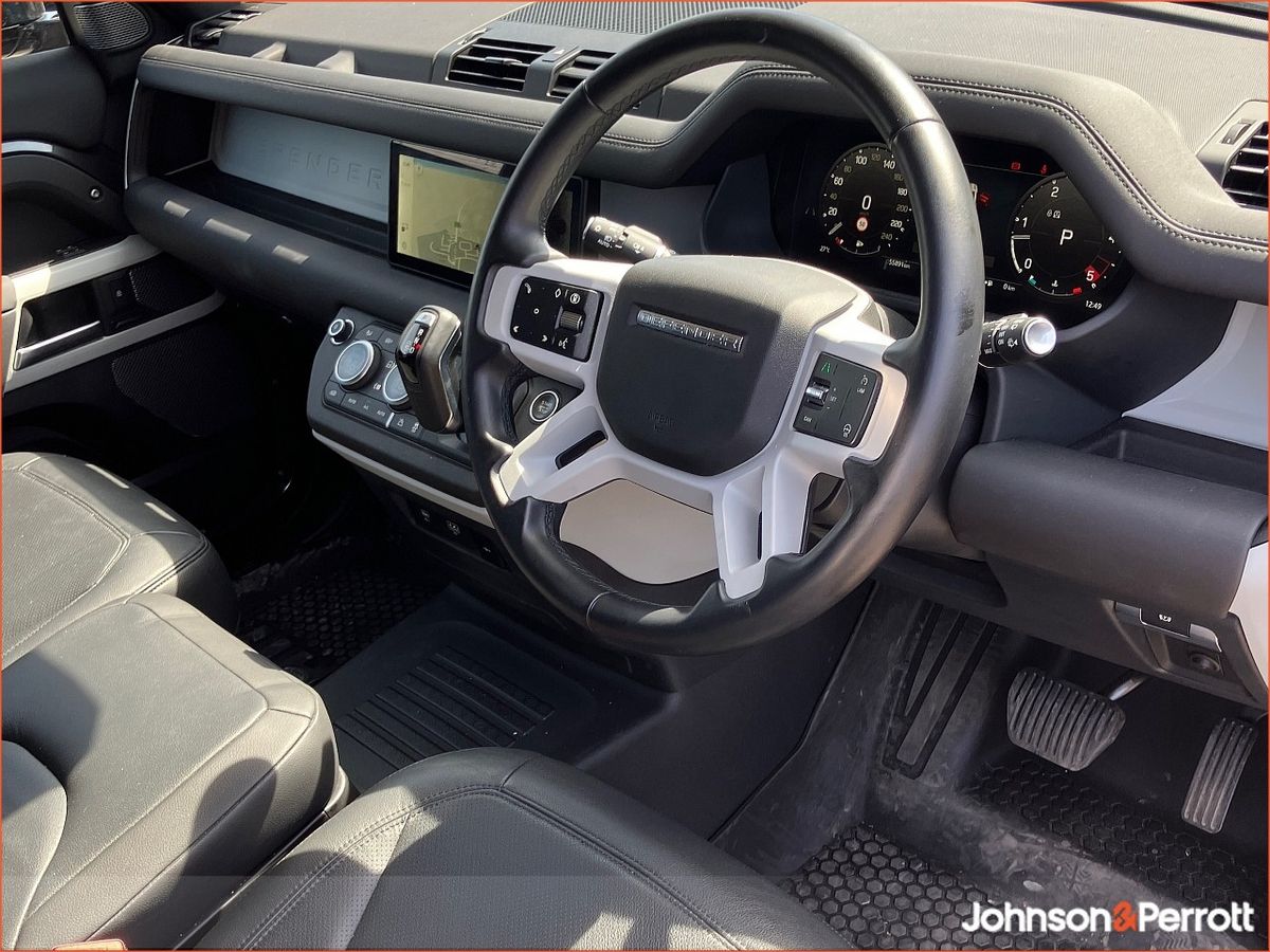 Land Rover Defender DEFENDER 110 3.0 D SE HARD TOP, (Remainder of 5 Year Manufaturer Warranty & Price Excludes VAT)