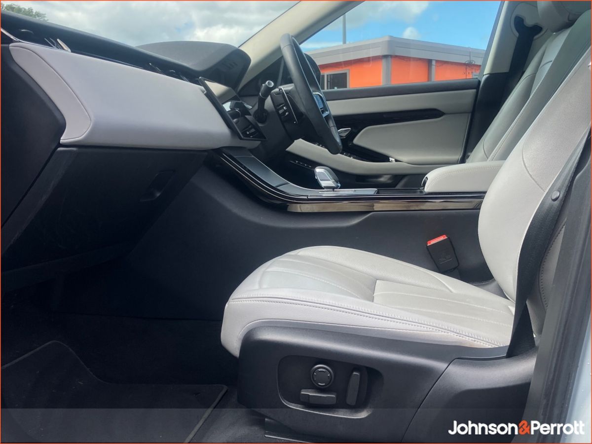 Land Rover Range Rover Evoque 1.5 I3 PHEV 269 PS S, (Remainder of Manufacturer Warranty)