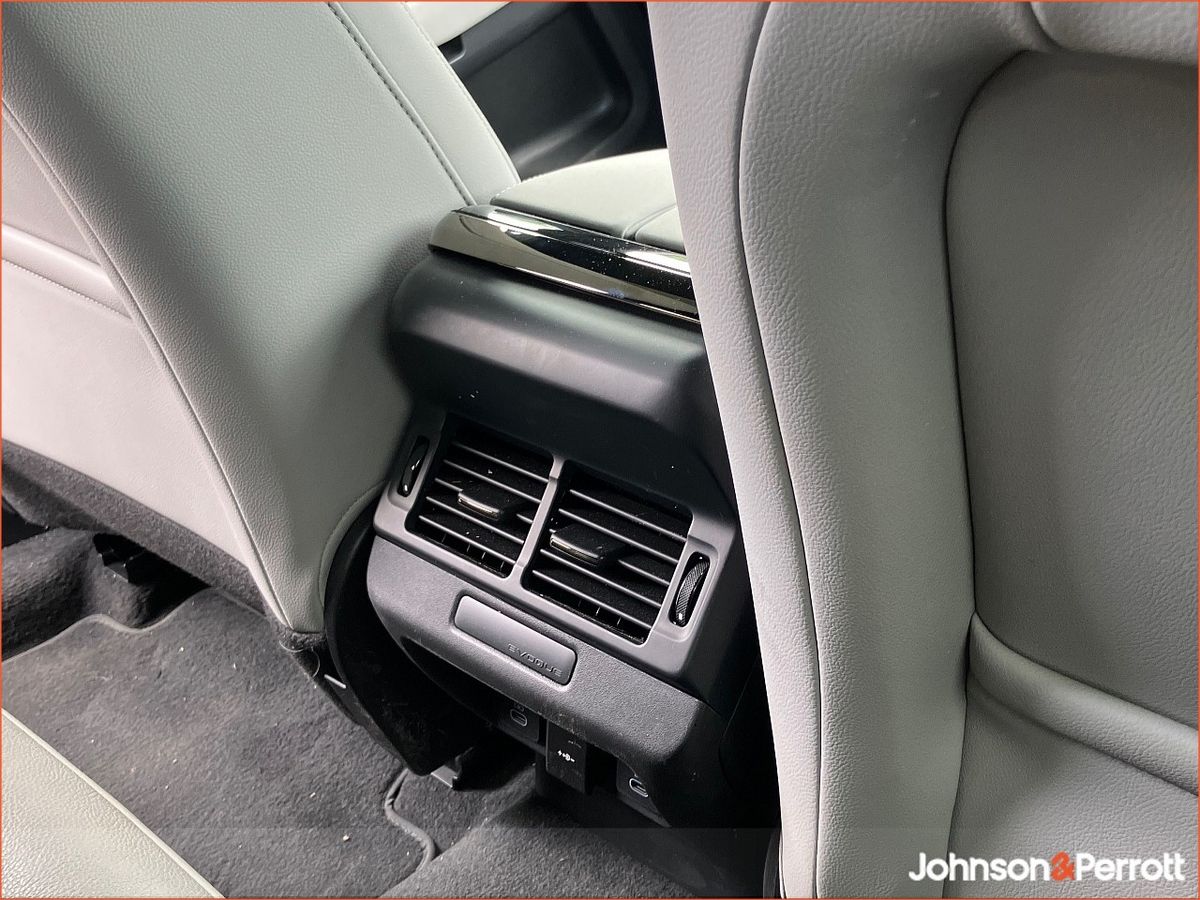 Land Rover Range Rover Evoque 1.5 I3 PHEV 269 PS S, (Remainder of Manufacturer Warranty)