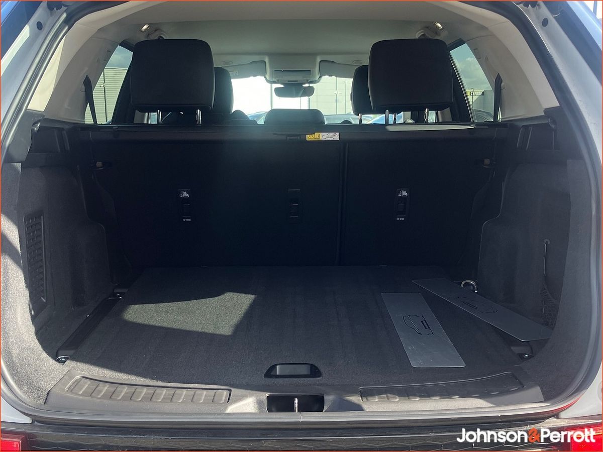 Land Rover Discovery Sport 1.5 I3 PHEV 309 PS AWD S Auto, (Remainder of Manufacturer Warranty)