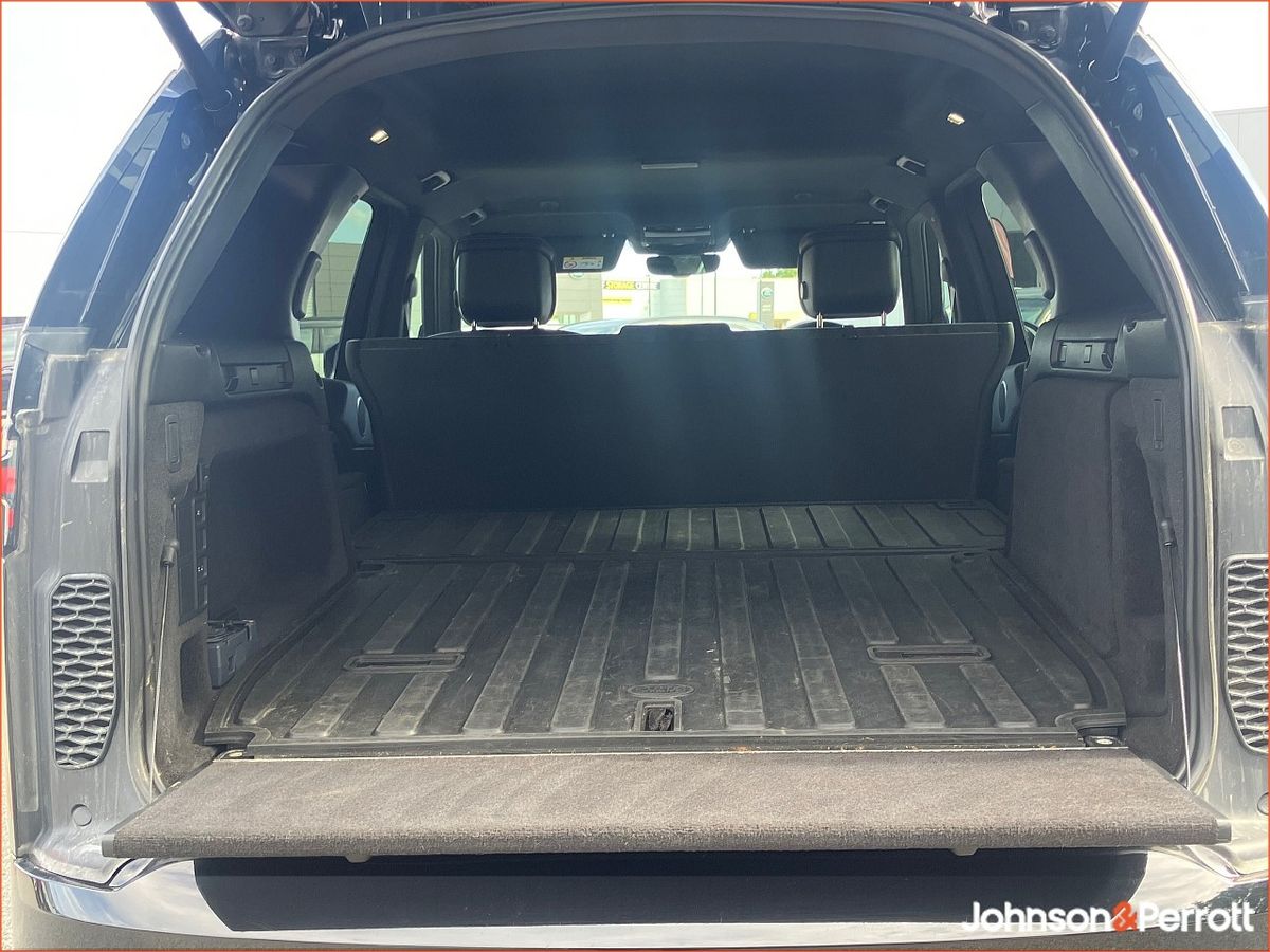 Land Rover Discovery DISCOVERY DISCOVERY 3.0 SD6 R-, (Price Excludes VAT)