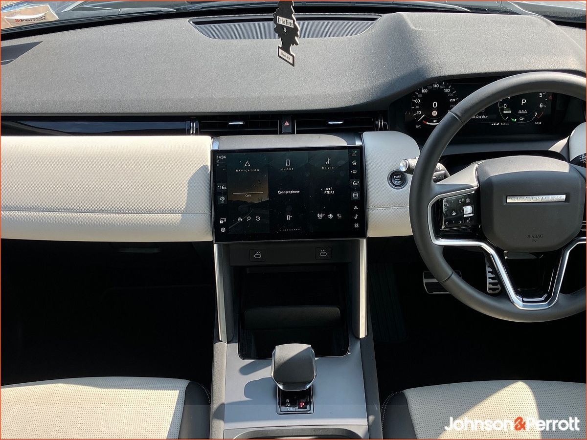 Land Rover Discovery Sport 1.5 I3 PHEV 269 PS Dynamic S, (Remainder of 5 Year Manufaturer Warranty)