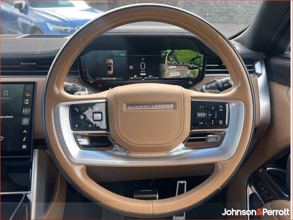 Land Rover Range Rover SWB 3.0 I6 PHEV SE, (Remainder of Manufacturer Warranty)