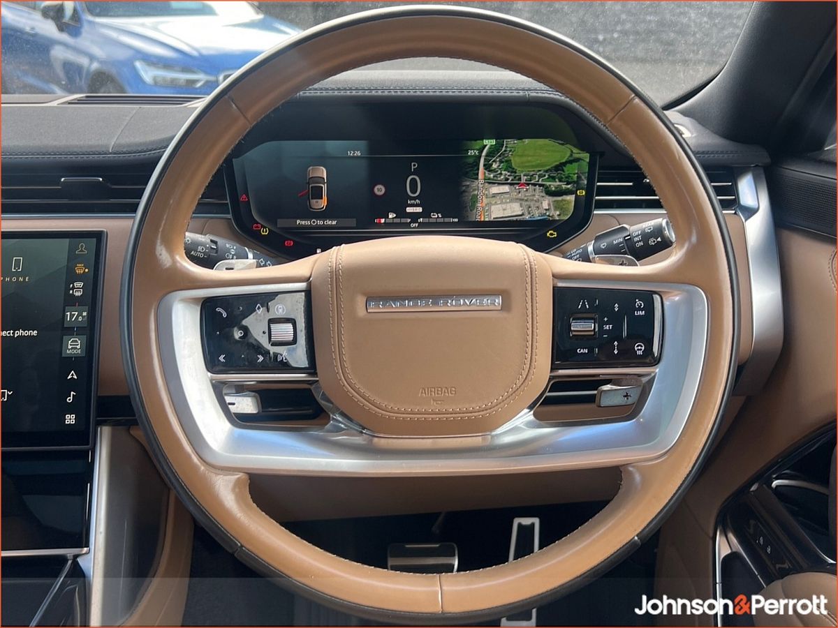 Land Rover Range Rover SWB 3.0 I6 PHEV SE, (Remainder of Manufacturer Warranty)