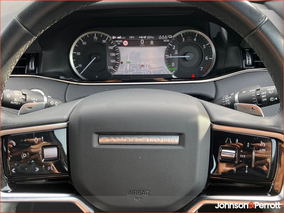 Land Rover Range Rover Evoque R Rover Evoque R-Dyn S Phev A  R-Dynamic S  P300 e 309 AWD PHEV 109BHP /80kw 12.2 kWh Battery Auto Start/Stop