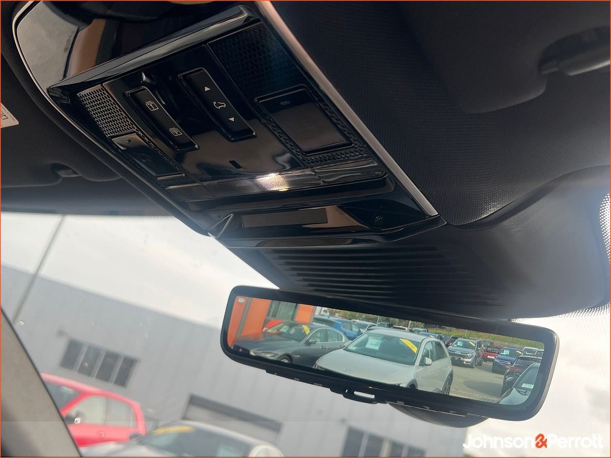 Land Rover Range Rover Sport SWB 3.0 Si6 PHEV SE,  (Remainder of Manufacturer Warranty)