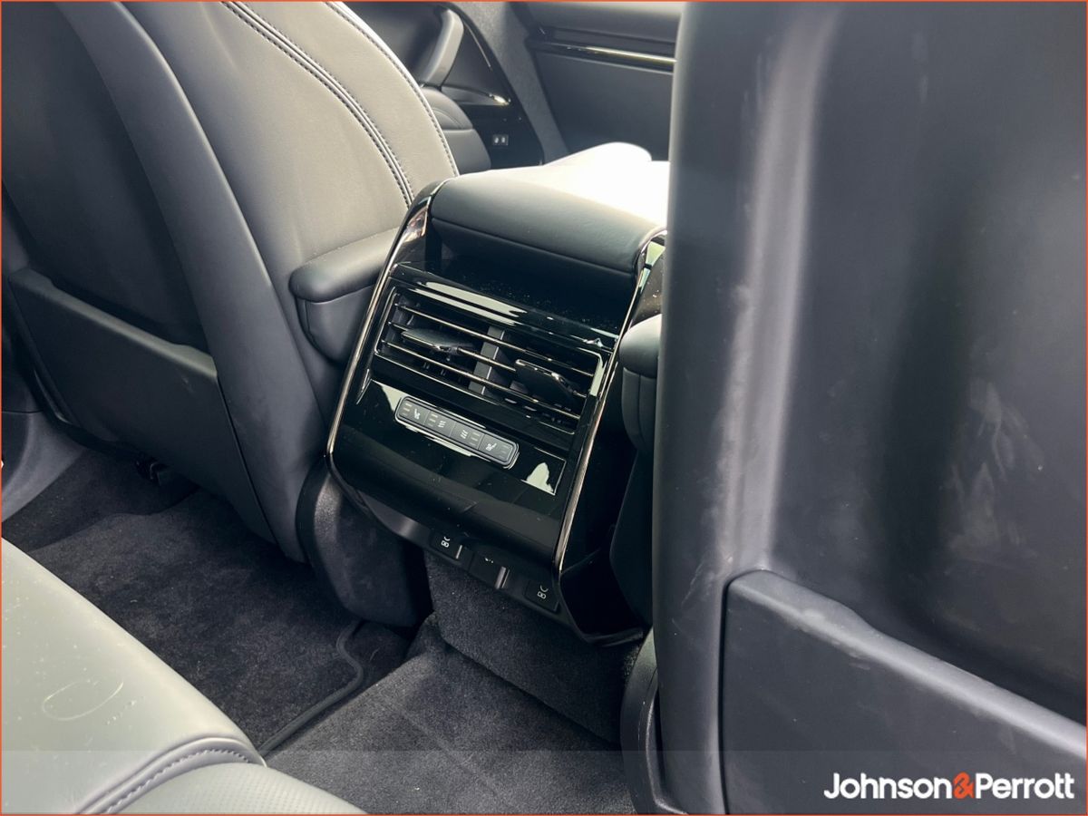 Land Rover Range Rover Sport 3.0D I6 300 PS Dynamic SE, (Remainder of Manufacturer Warranty)