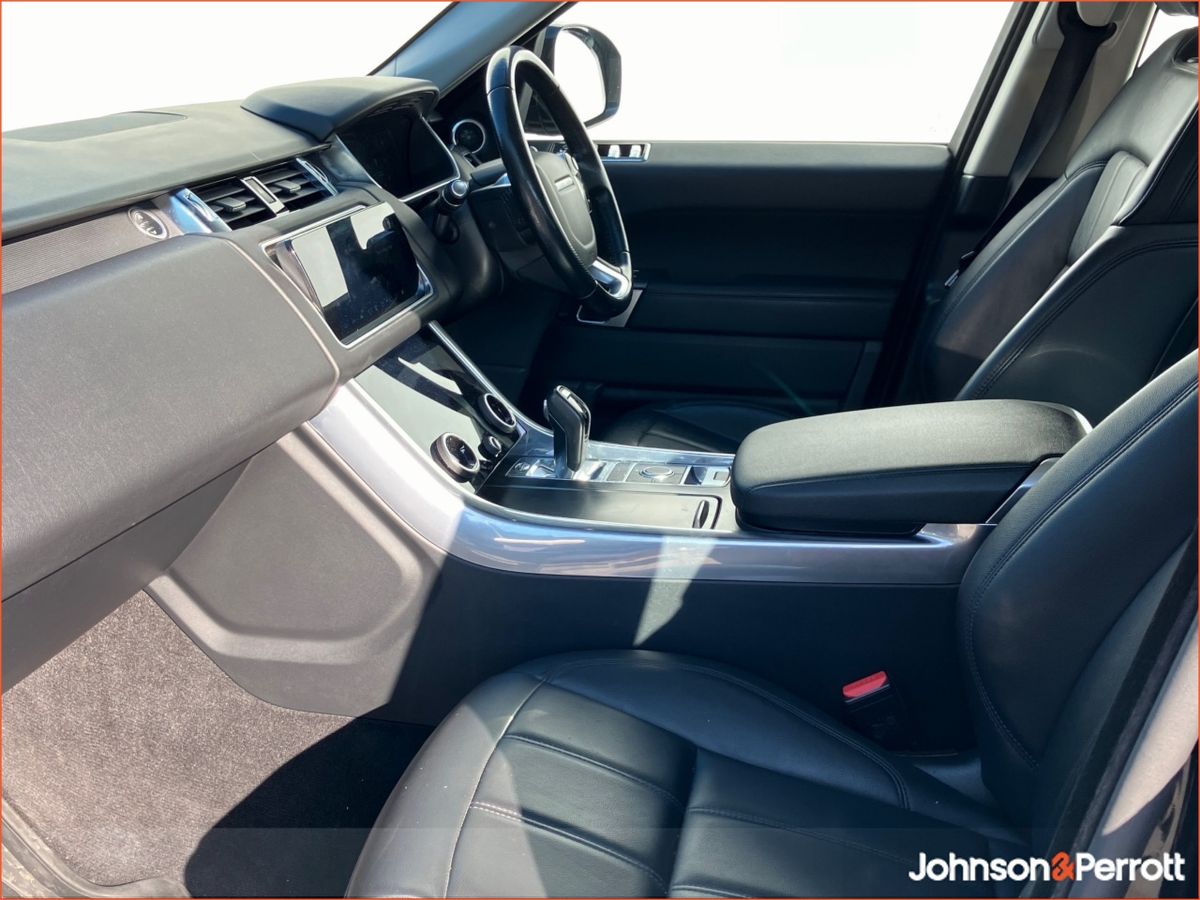 Land Rover Range Rover Sport 3.0D I6 300 PS 