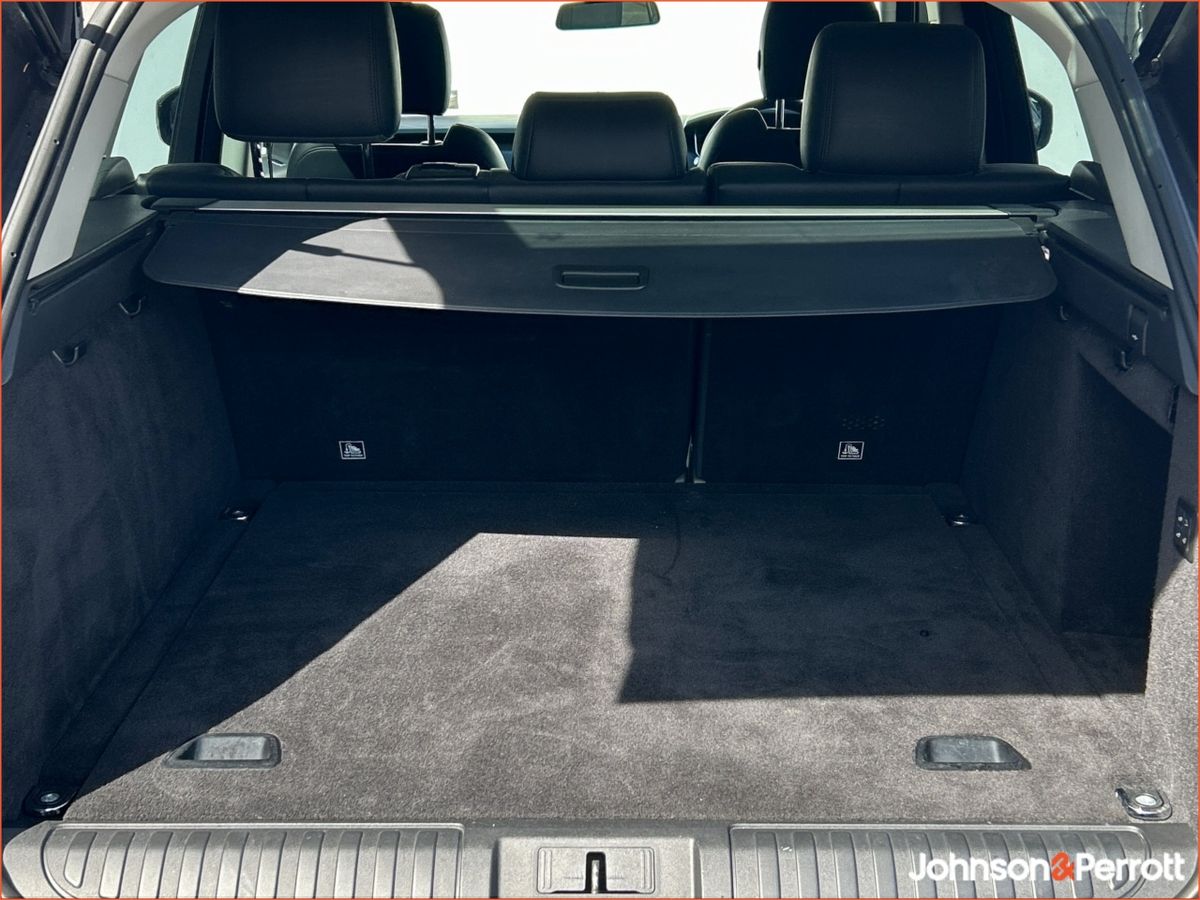 Land Rover Range Rover Sport 3.0D I6 300 PS 