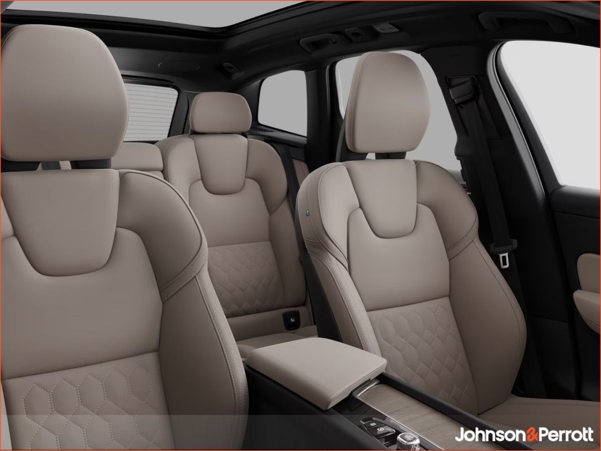 Volvo XC60 T6 350bhp AWD Plus Dark + Forest Lake Metallic + Dark Tinted Windows + Sunroof