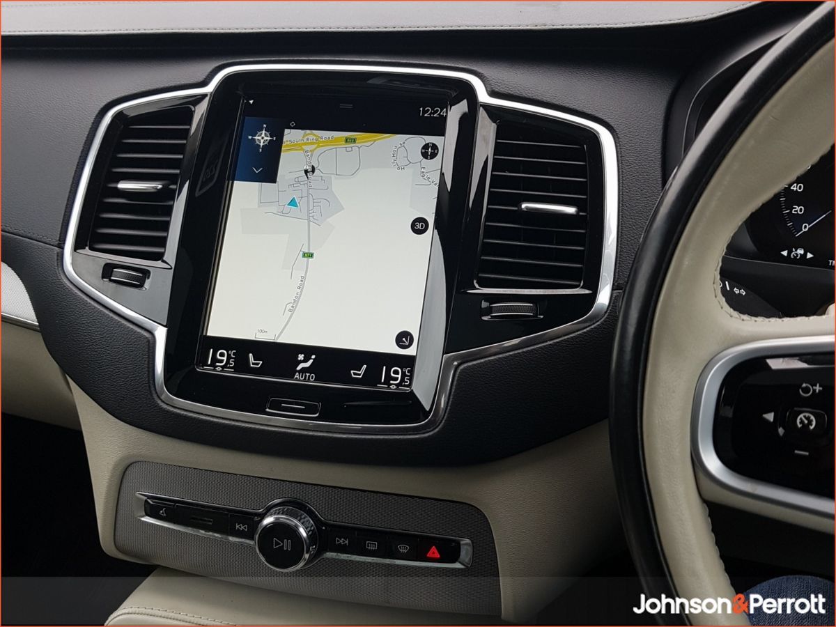 Volvo XC90 T8 397bhp PHEV Inscription Pro Auto AWD (360 Camera / Int Booster Cushion / Premium Sound)