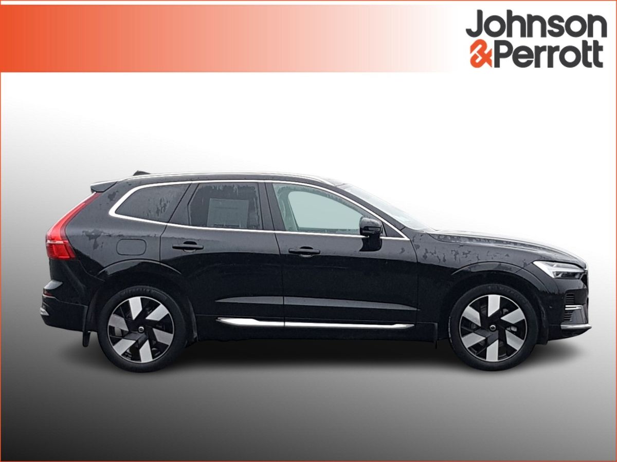 Volvo XC60 T6 350 bhp AWD PHEV Plus Bright (Three Year Volvo Selekt Warranty + Two Year Volvo Service Plan)