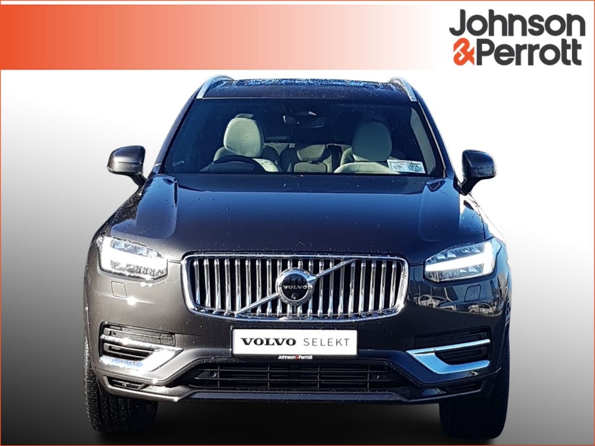 Volvo XC90 T8 455bhp PHEV AWD Plus Bright (Adaptive Cruise / 360 Camera / Panoramic Sunroof)
