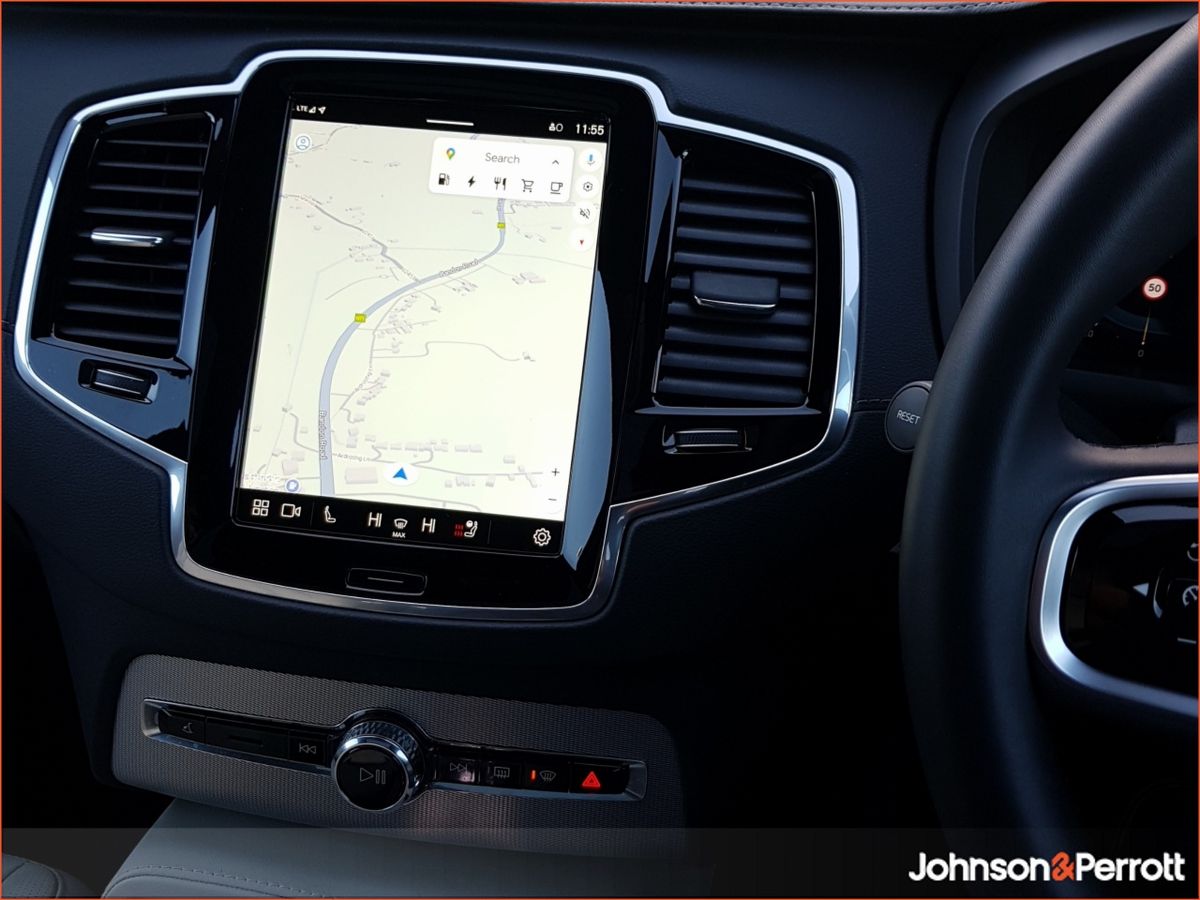 Volvo XC90 T8 455bhp PHEV AWD Plus Bright - Four Year Volvo Selekt Warranty