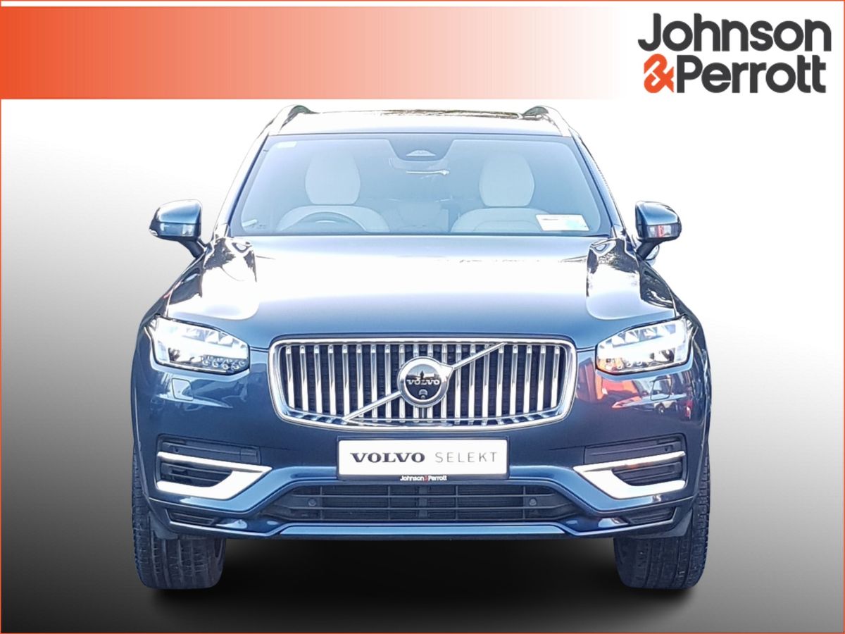 Volvo XC90 T8 PHEV AWD Plus Bright (Three Year Volvo Selekt Warranty + Two Years Service Pack)