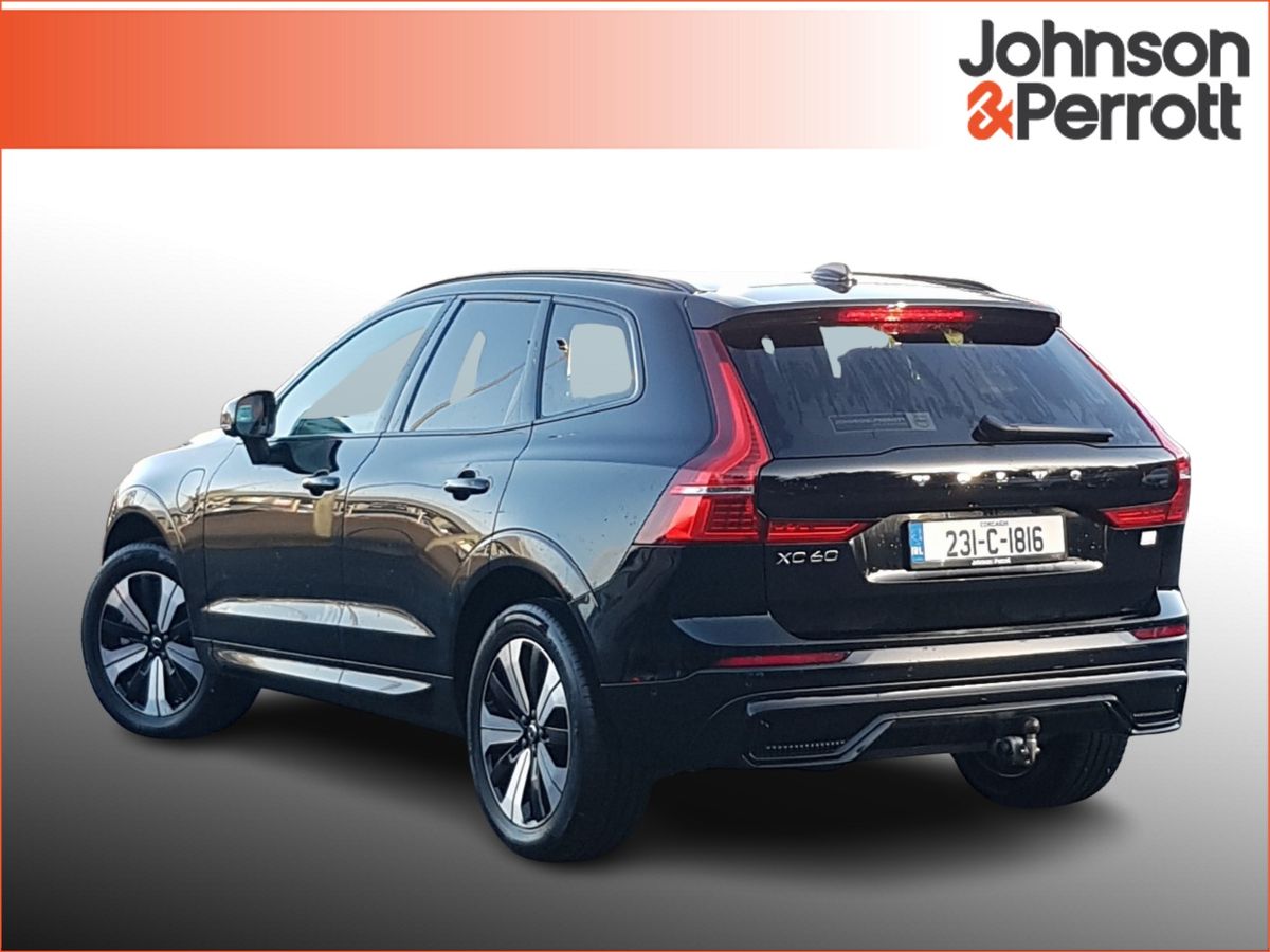 Volvo XC60 T6 350hp AWD Plus Dark PHEV (Two Year Volvo Selekt Warranty + Two Year Volvo Service Plan)