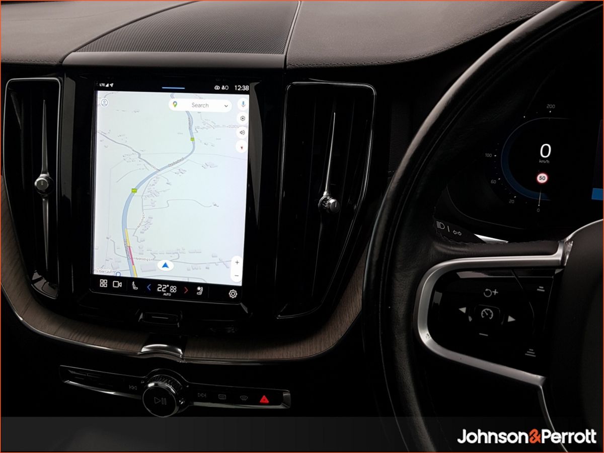 Volvo XC60 T6 350bhp AWD PHEV Inscription (Twe Year Selekt Warranty  + Two Year Service Plan)