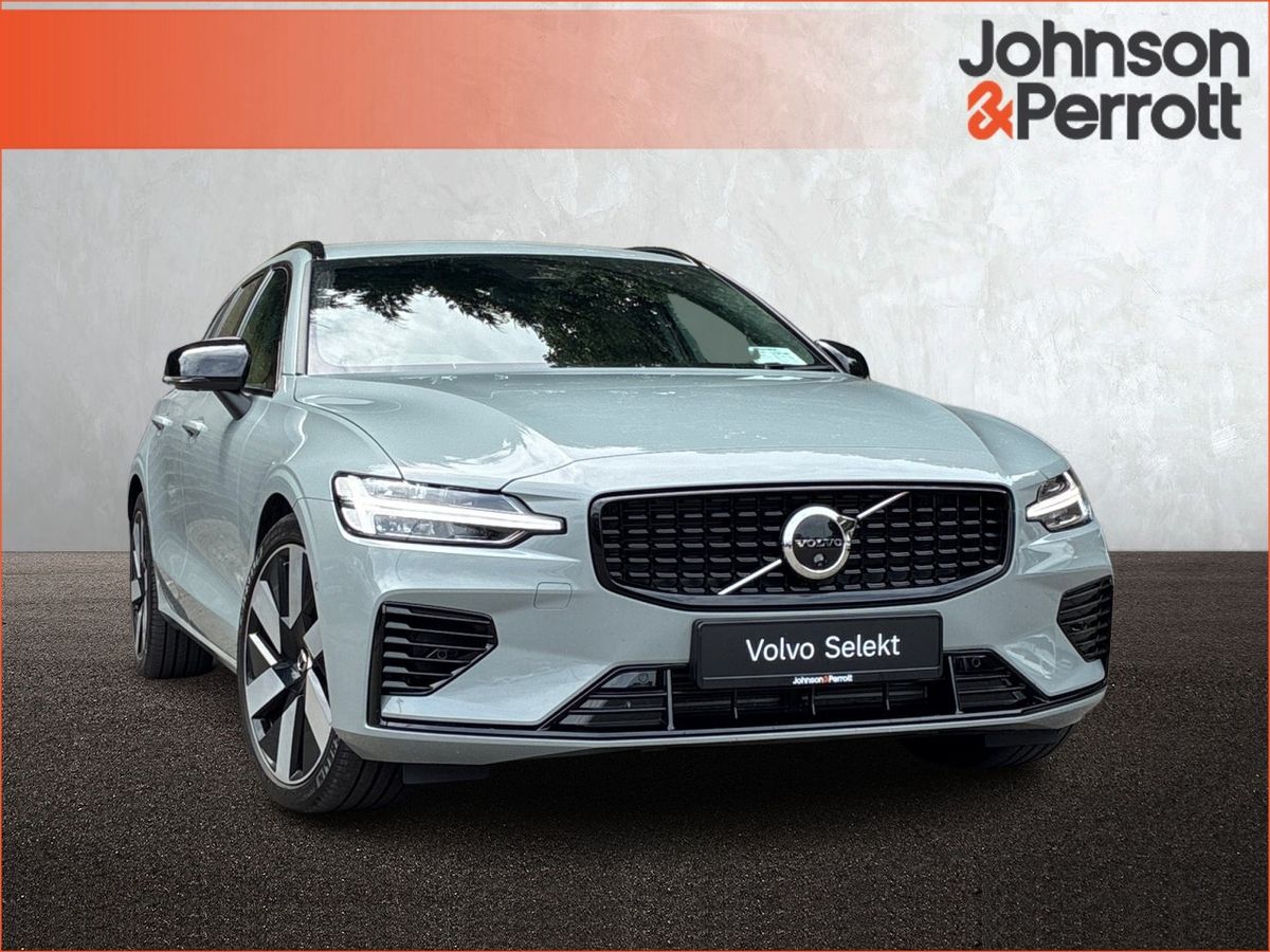 Volvo V60 T6 350 bhp AWD PHEV Plus Dark - Five Year Volvo Warranty until Jan 2031