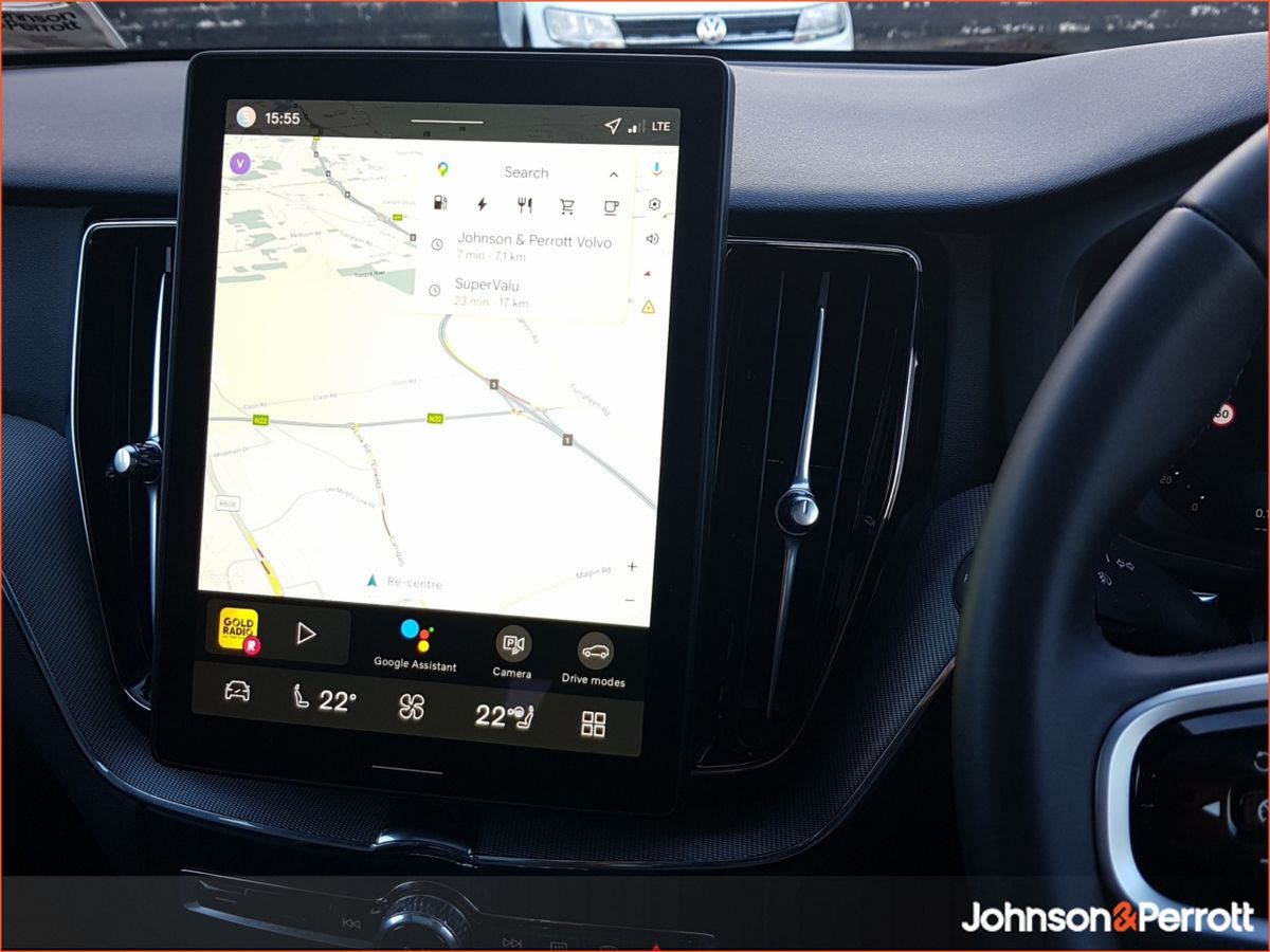 Volvo XC60 T6 350bhp AWD PHEV Plus Black Edition