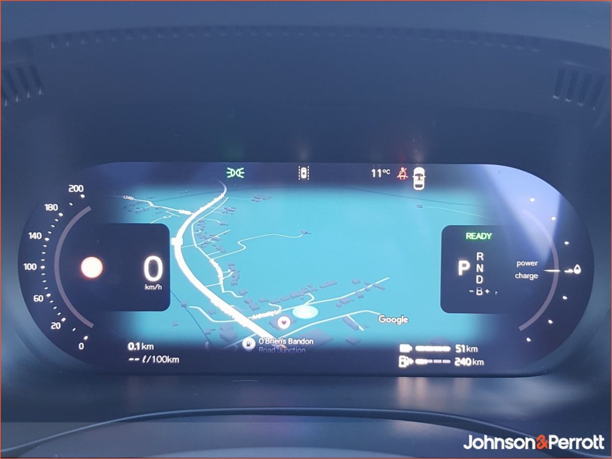 Volvo XC60 T6 350bhp AWD PHEV Plus Black Edition