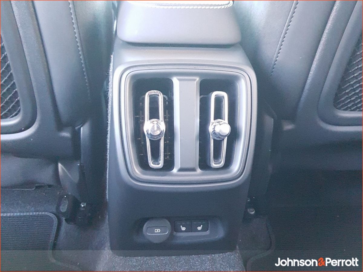 Volvo EX40 82 kWh Ext Range Plus