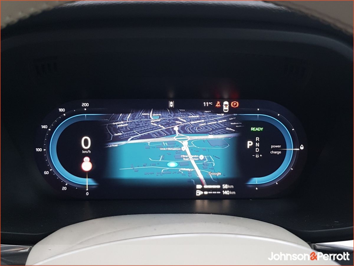 Volvo XC60 T6 350bhp AWD PHEV Plus Bright (Four Year Volvo Selekt Warranty  + Two Year Volvo Service Plan)