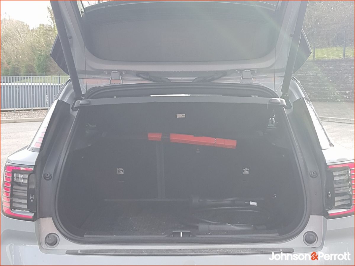 Volvo EX30 69 kwh Extended Range 272hp Ultra - Three Year Volvo Selekt Warranty