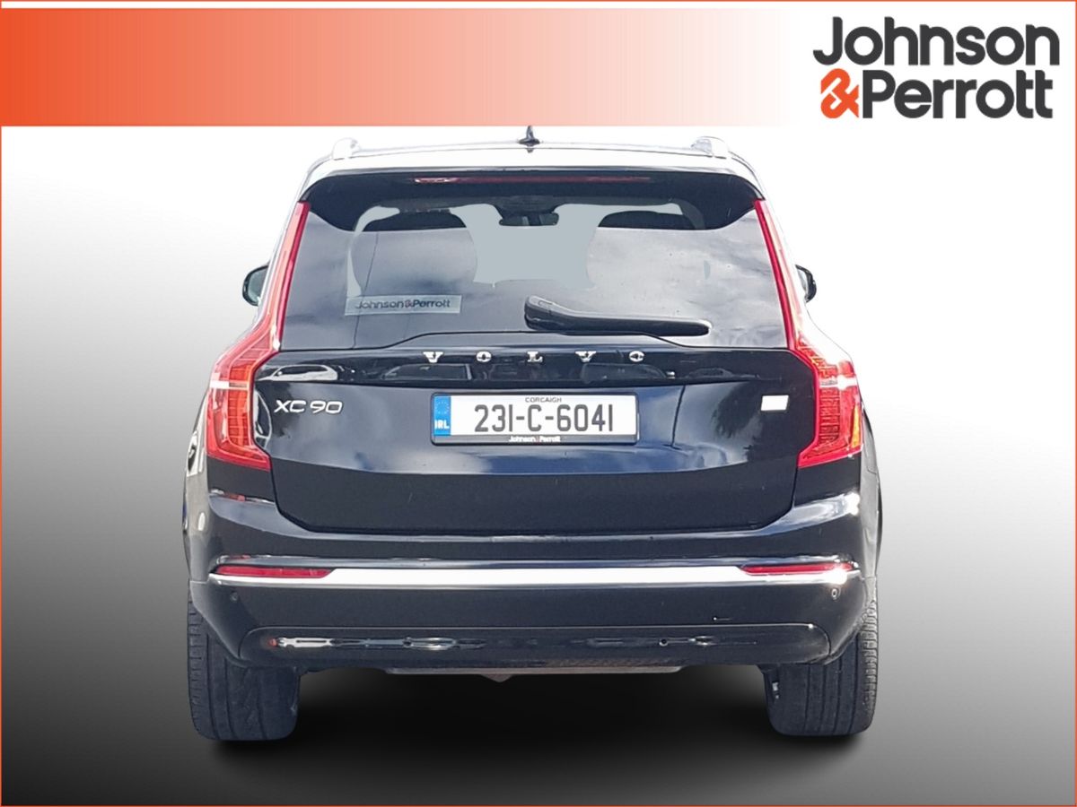 Volvo XC90 T8 455hp AWD Plus Bright (Two Year Volvo Selekt Warranty and Two Year Service Plan)