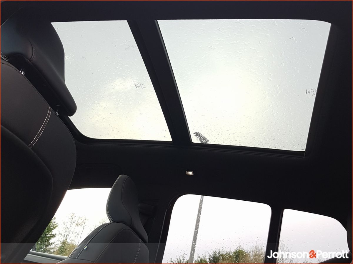 Volvo XC40 69 kWh 231hp Ultimate - Two Year Volvo Selekt Warranty