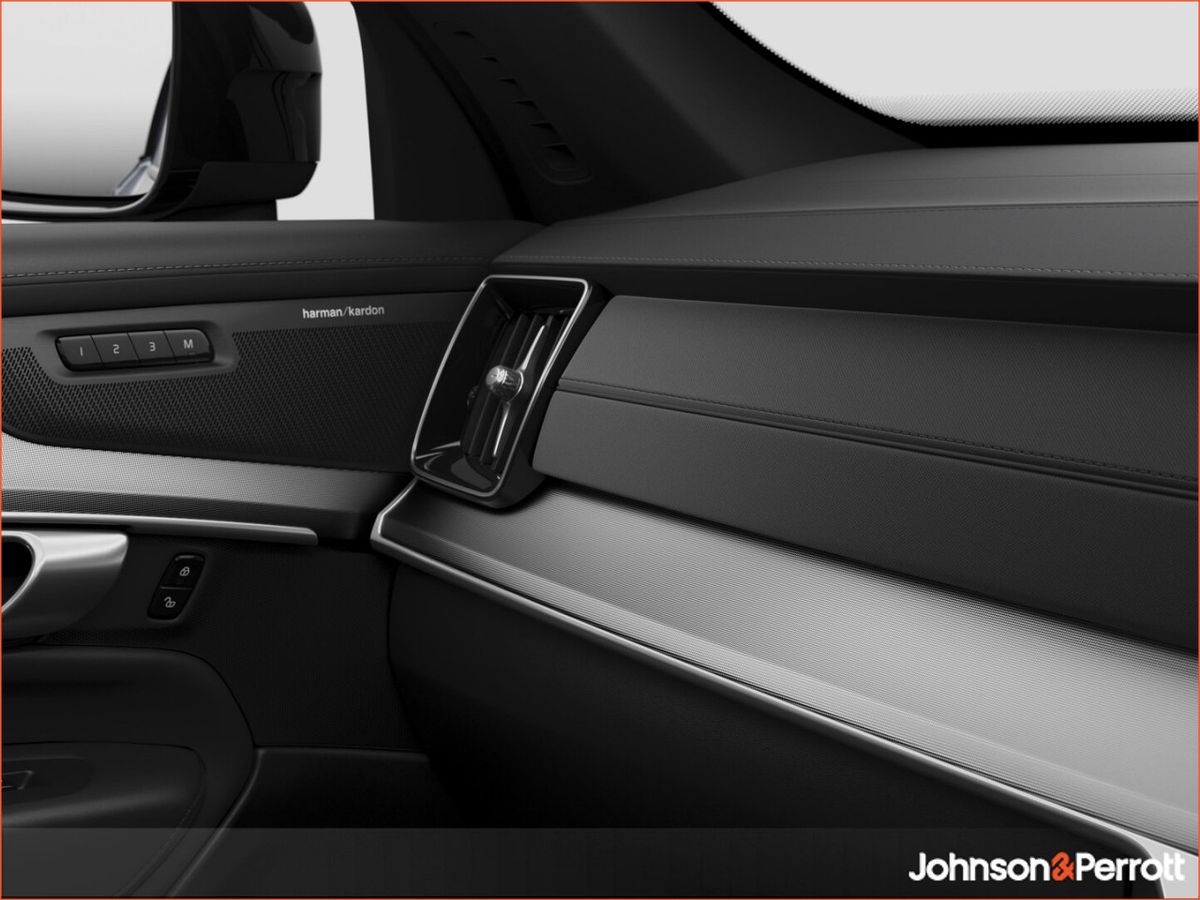 Volvo XC90 T8 455bhp AWD PHEV Plus Black Edition - Denim Blue Metallic - Immediate Delivery