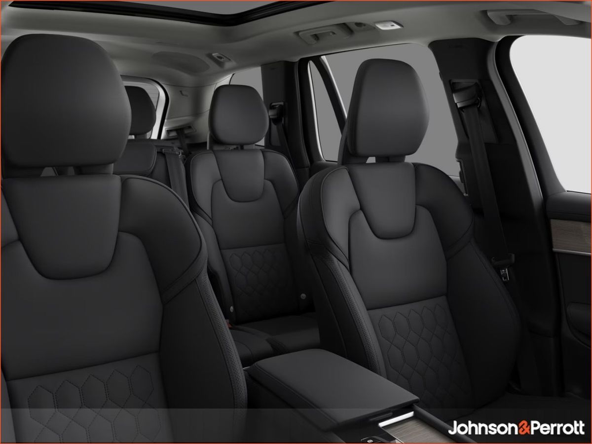 Volvo XC90 T8 455bhp AWD PHEV Plus Dark - Onyx Black - Immediate Delivery