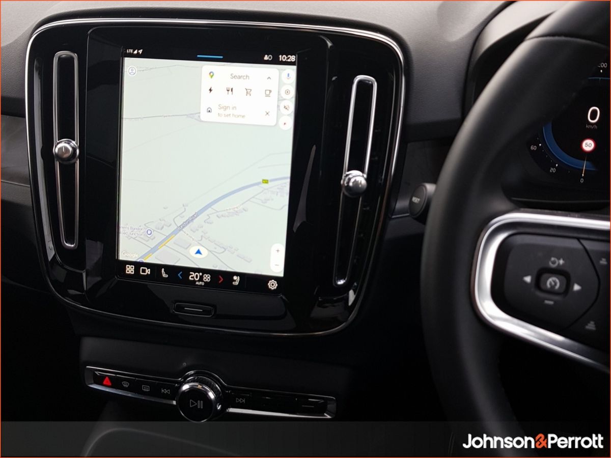 Volvo EX40 82 kWh Extended Range Electric Ultra