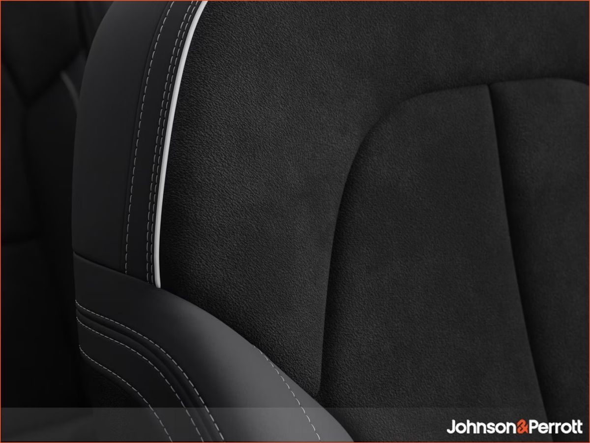 Volvo EC40 82 kWh Ultra Black Edition - Denim Blue