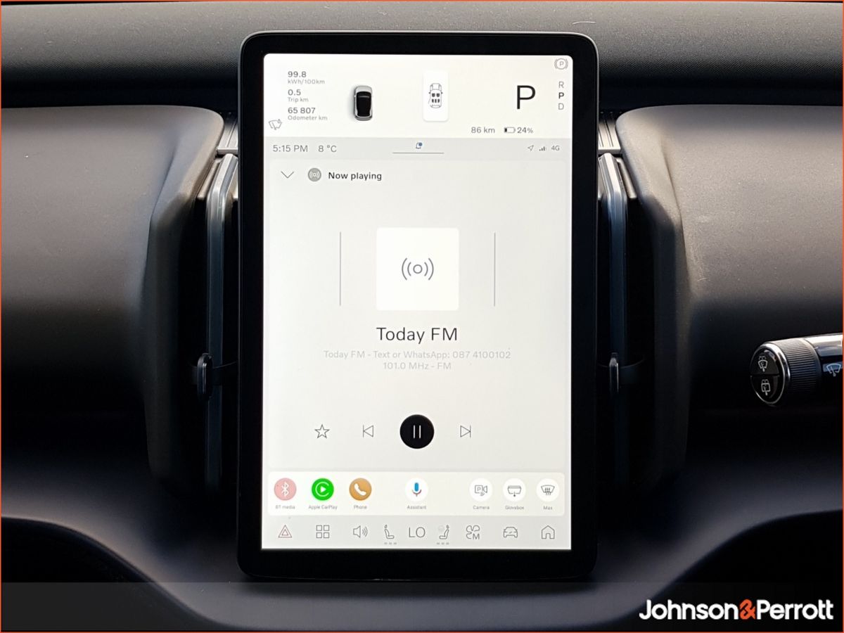 Volvo EX30 69 kWh 272hp Extended Range Ultra - Three Year Volvo Selekt Warranty