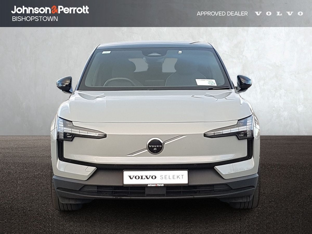 Volvo EX30 69 kWh 272hp Extended Range Ultra - Volvo Selekt Warranty until 2029