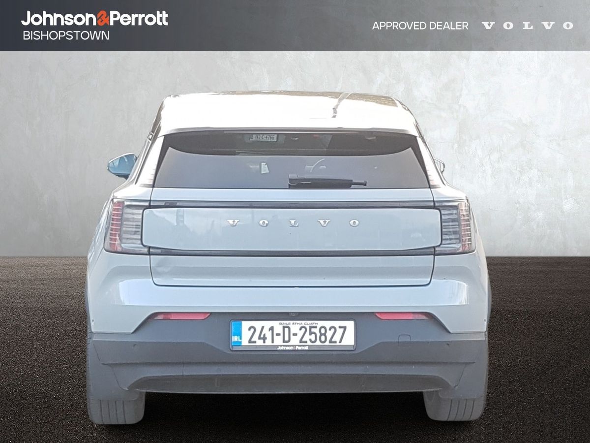 Volvo EX30 69 kWh 272hp Extended Range Ultra - Volvo Selekt Warranty until 2029