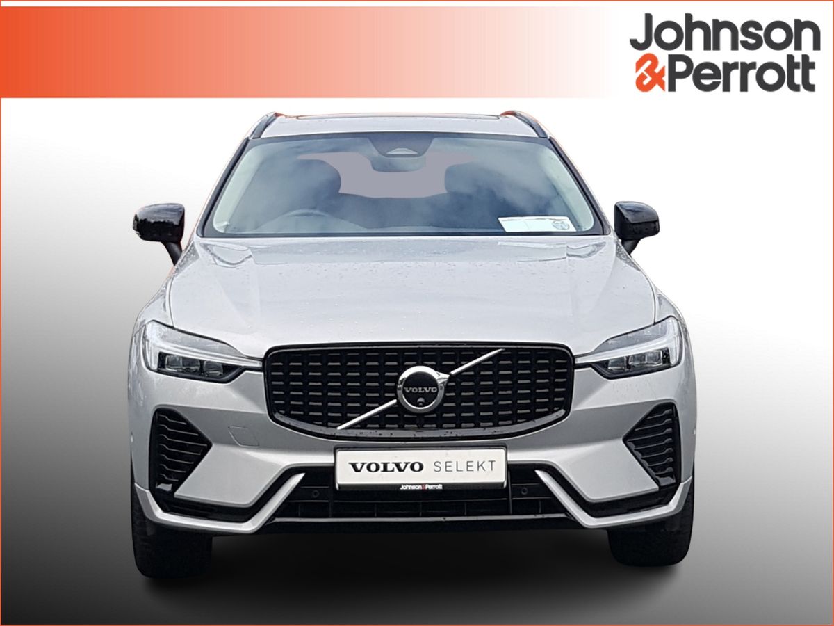 Volvo XC60 T6 350 bhp AWD Plus Dark PHEV - Two Year Volvo Selekt Warranty