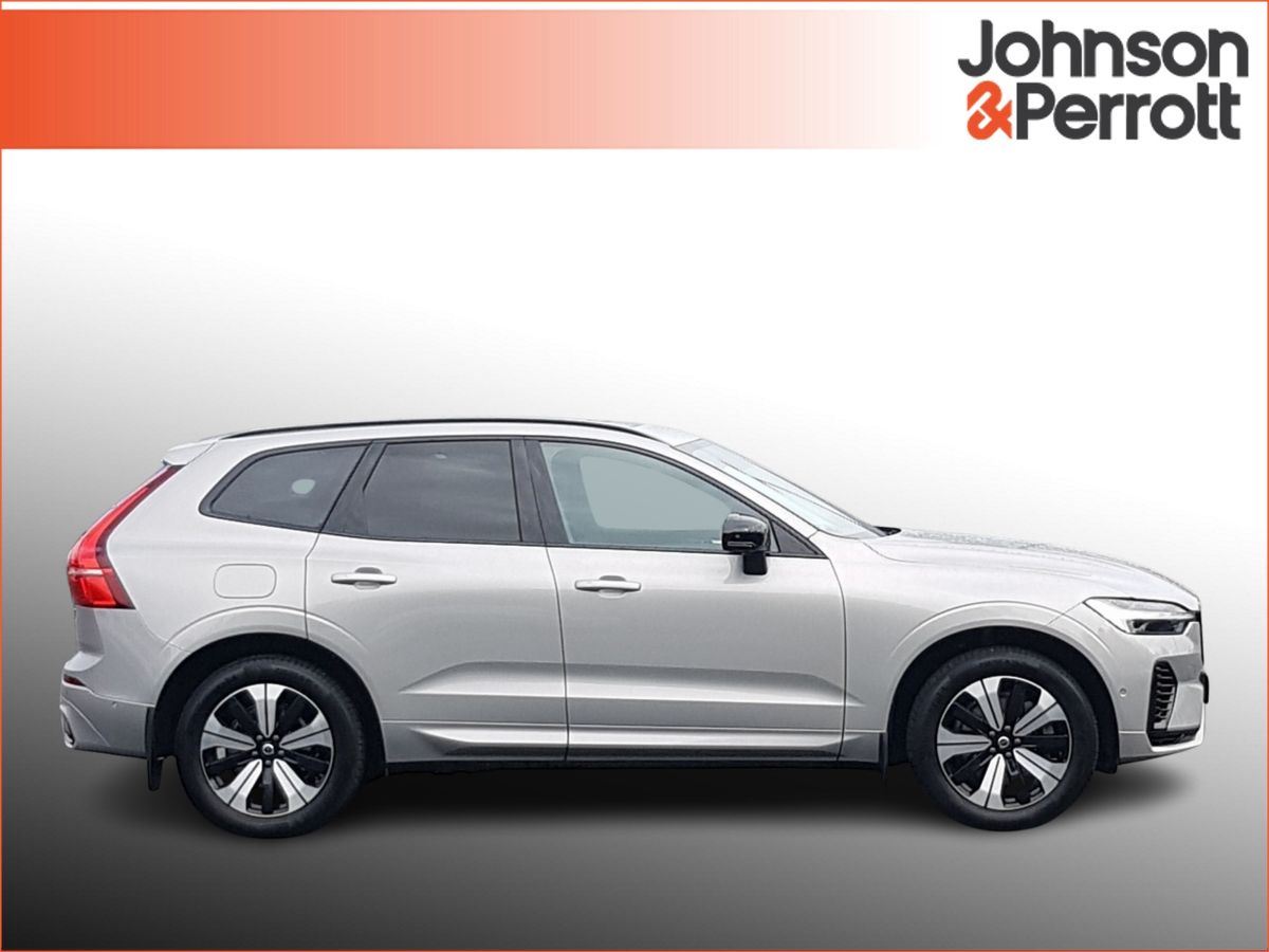 Volvo XC60 T6 350 bhp AWD Plus Dark PHEV - Two Year Volvo Selekt Warranty