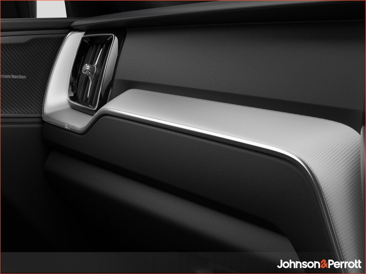 Volvo XC60 T6 350bhp AWD PHEV Plus Black Edition - Vapour Grey Metallic