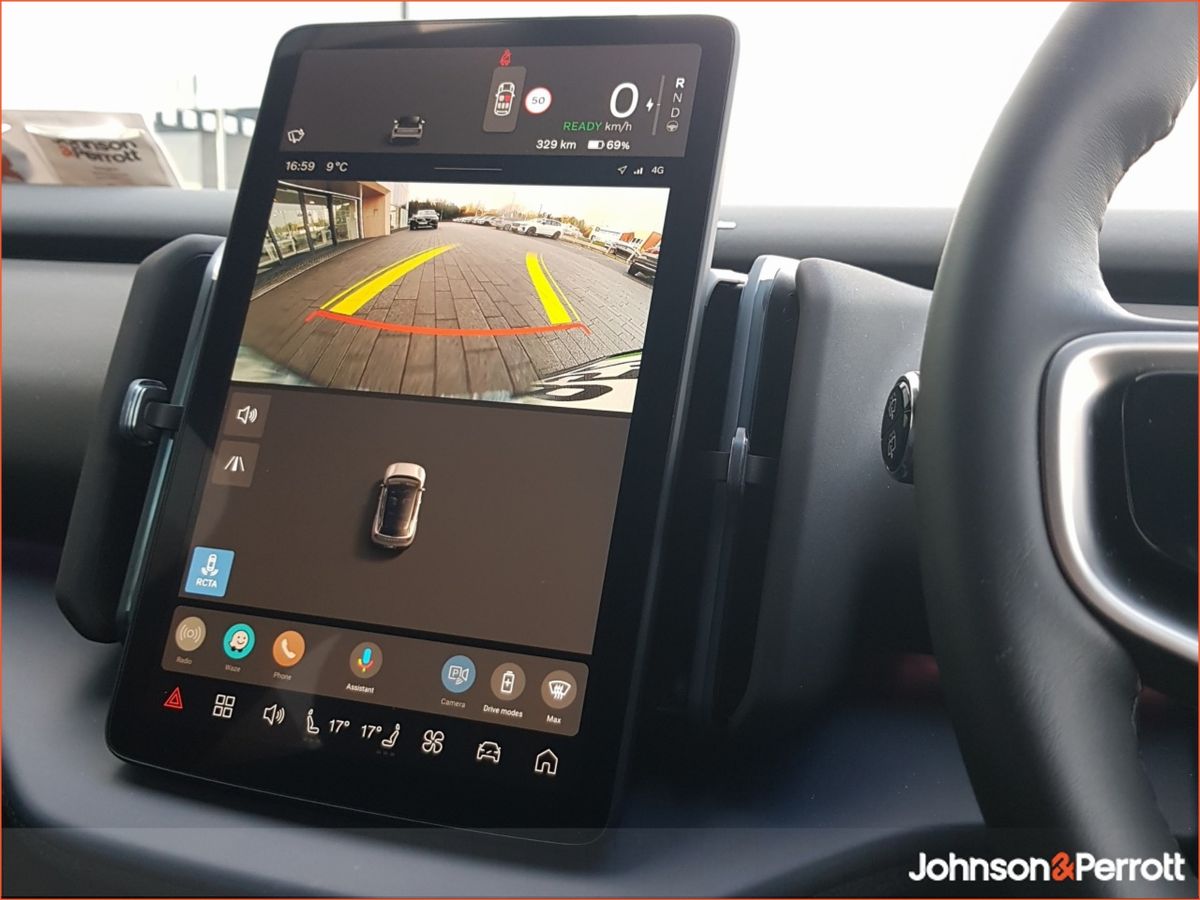 Volvo EX30 69 kWh 272bhp Extended Range PLus