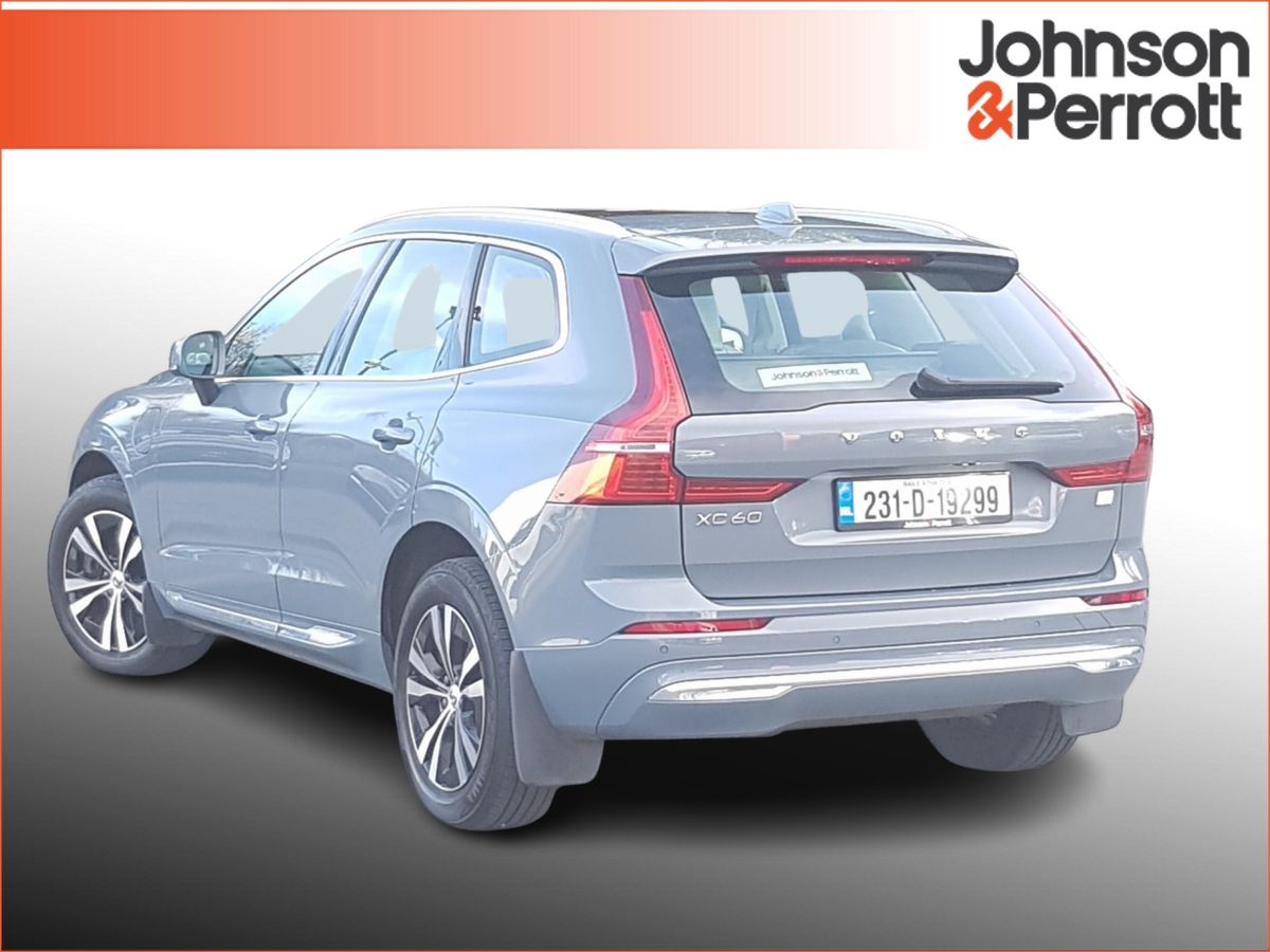 Volvo XC60 T6 350 bhp AWD PHEV Core (Two Year Volvo Selekt Warranty + Two Year Volvo Service Plan
