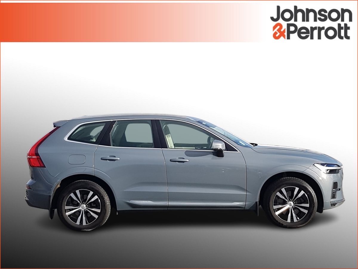 Volvo XC60 T6 350 bhp AWD PHEV Core (Two Year Volvo Selekt Warranty + Two Year Volvo Service Plan