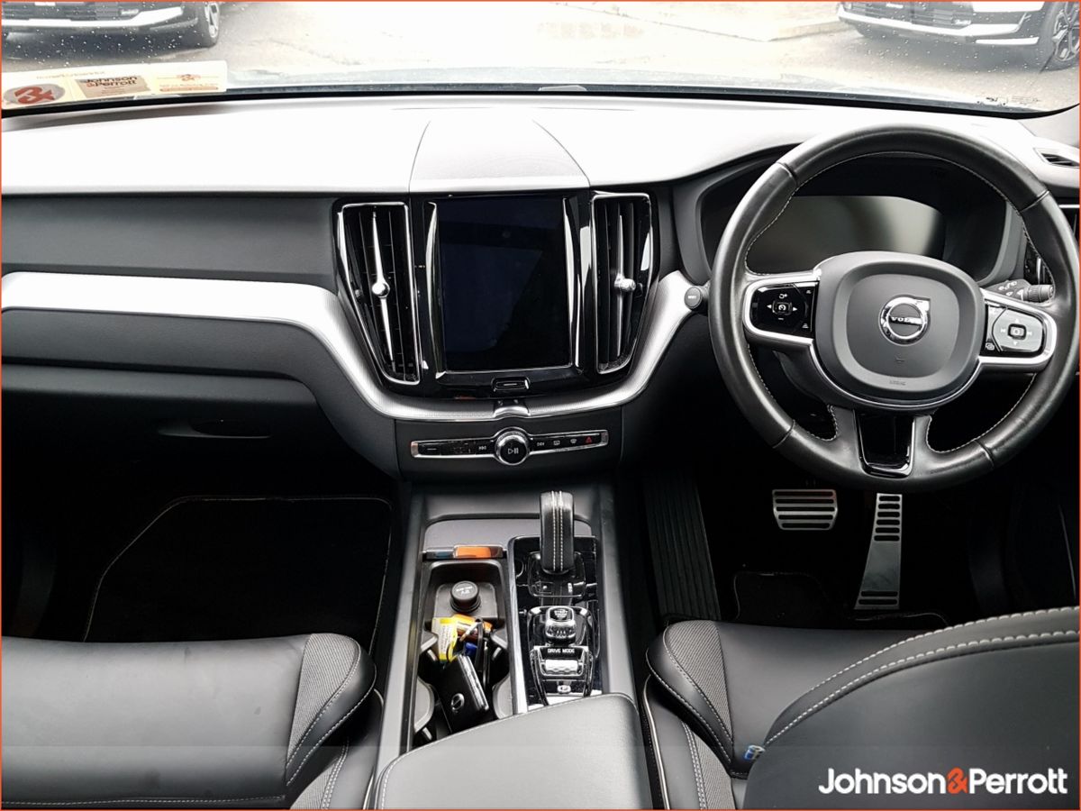 Volvo XC60 T6 340 bhp AWD PHEV R-Design - One Year Warranty  + One Year AA Membership