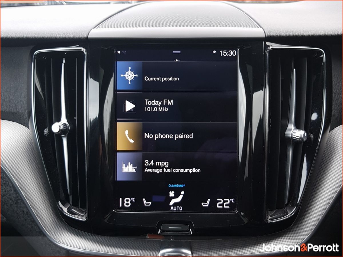 Volvo XC60 T6 340 bhp AWD PHEV R-Design - One Year Warranty  + One Year AA Membership