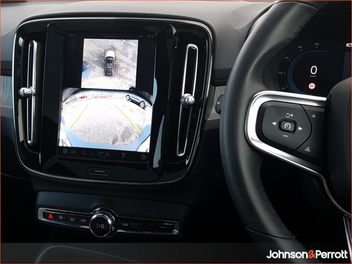 Volvo EC40 70 kWh 238 bhp Single Motor Ultra