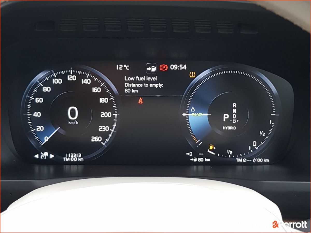 Volvo XC90 T8 390bhp AWD PHEV Inscription Expression