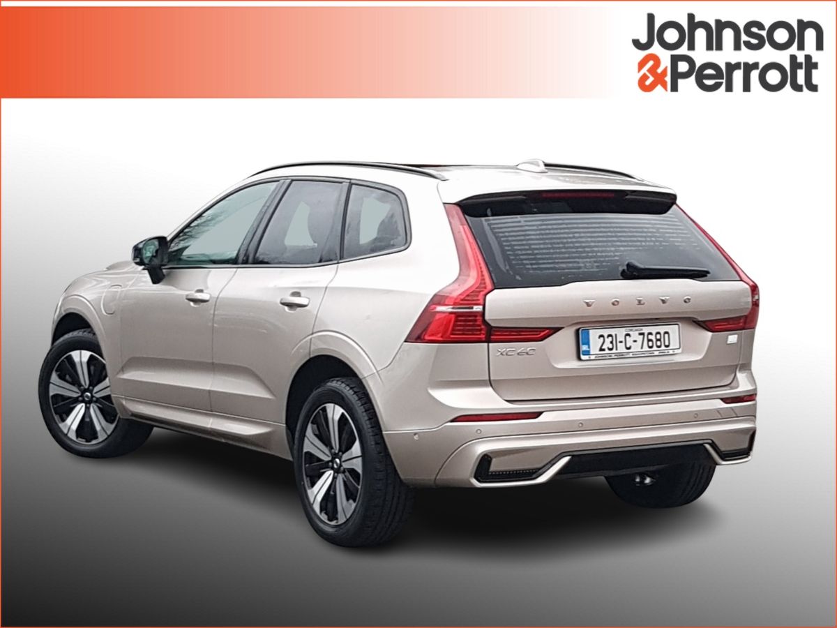 Volvo XC60 T6 350hp AWD PHEV Plus Dark (Two Year Volvo Selekt Warranty + Two Year Volvo Service Plan)