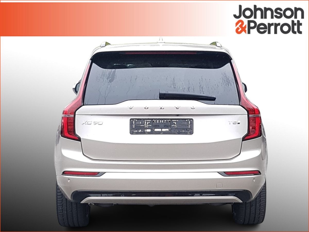 Volvo XC90 T8 455 bhp AWD Plus Dark