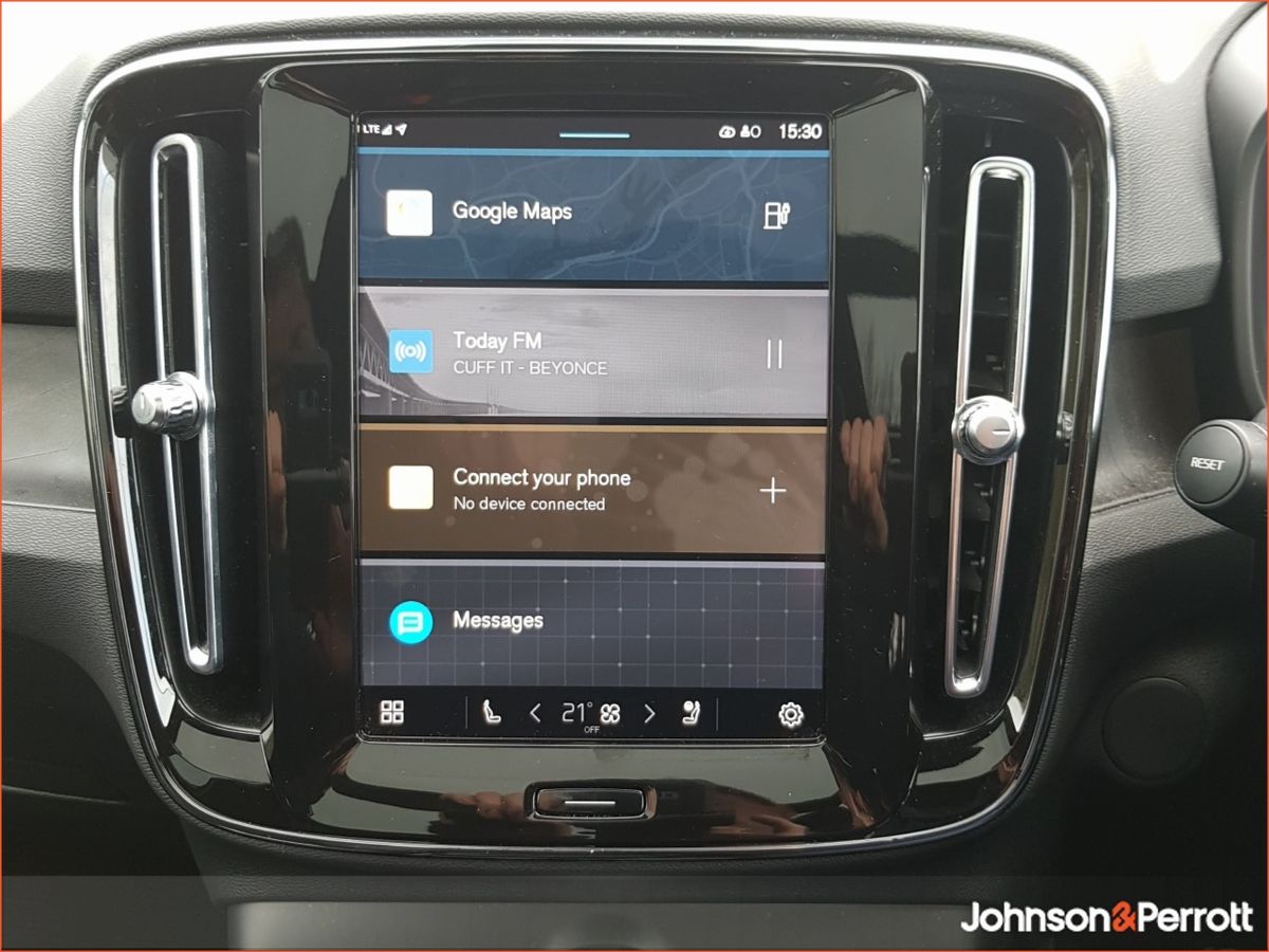 Volvo XC40 69 kWh 231hp Ultimate - Two Year Volvo Selekt Warranty
